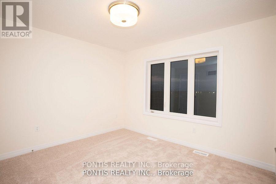 Photo 21 of 84 Fieldridge Crescent, Brampton ON