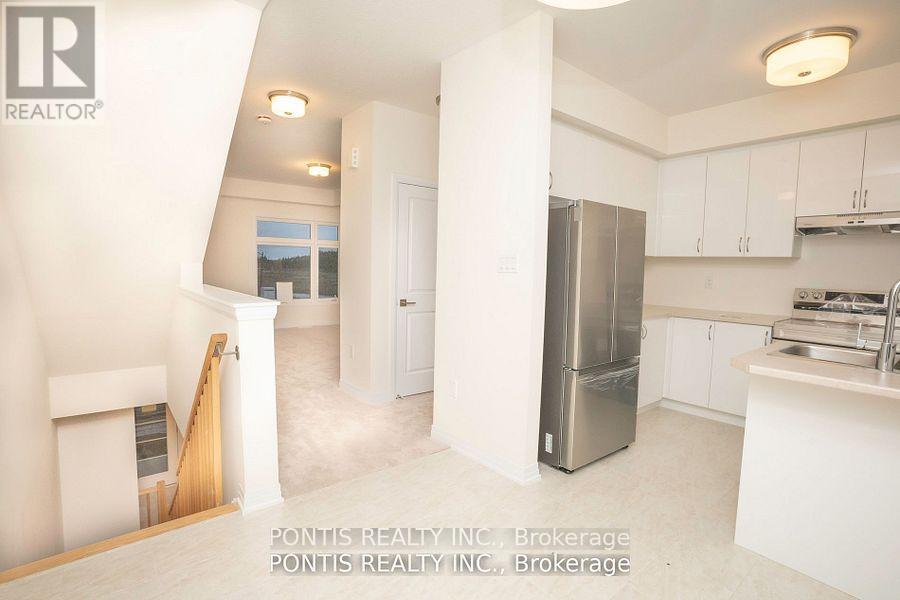 Photo 25 of 84 Fieldridge Crescent, Brampton ON