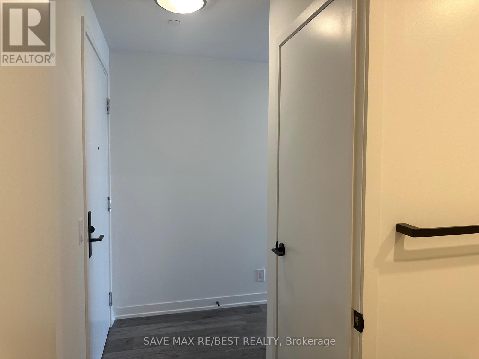 Photo 6 of 726 285 Dufferin Street, Toronto ON