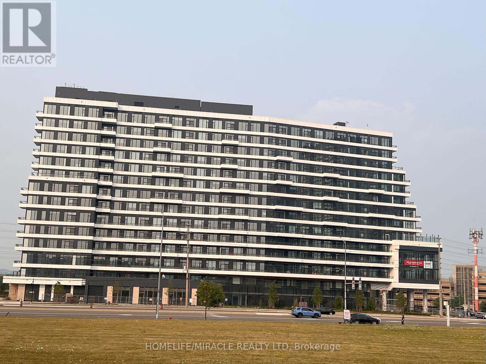 Photo 1 of 422 2485 Eglinton Avenue W, Mississauga ON