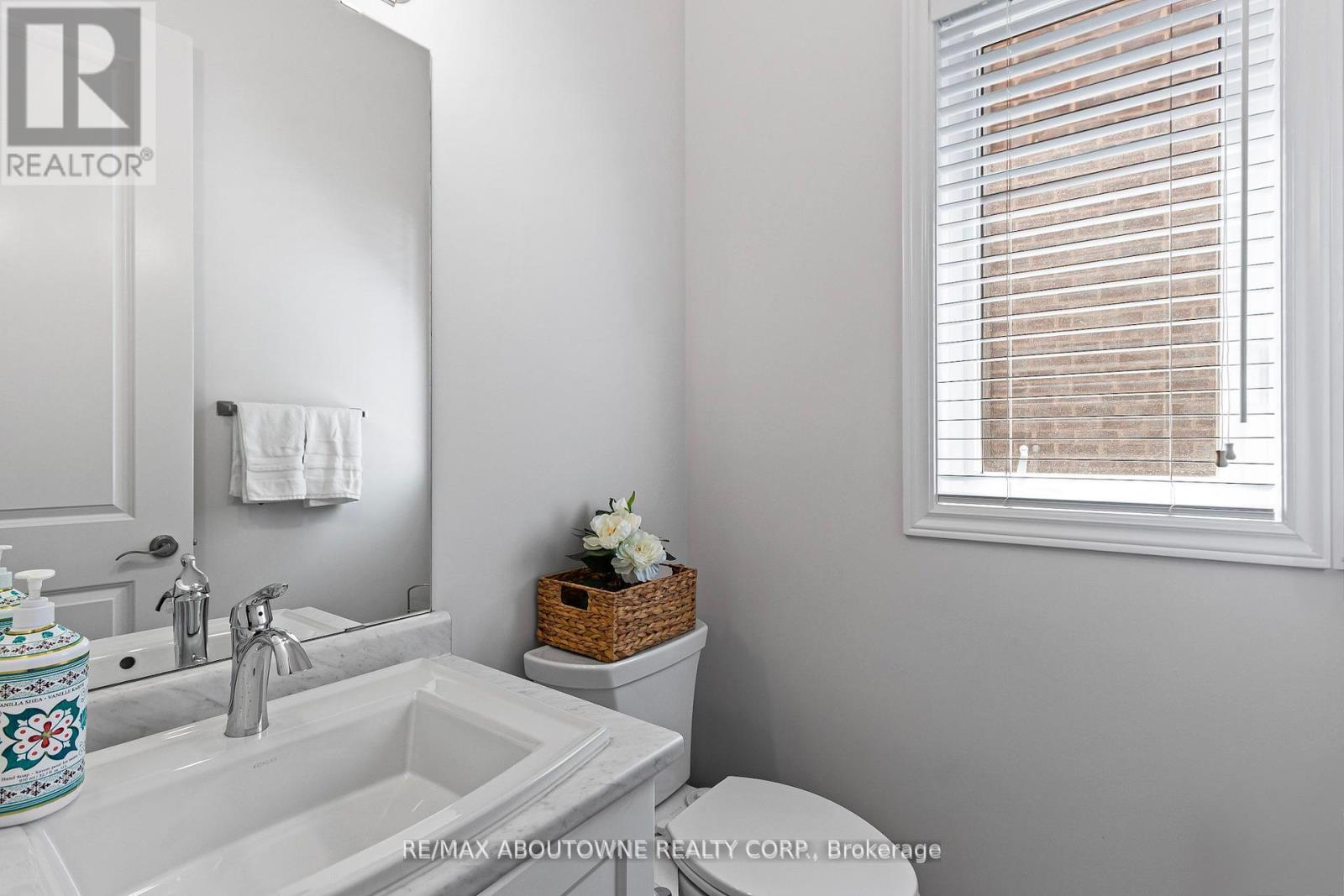 Photo 20 of 3470 Clayton Trail, Oakville ON