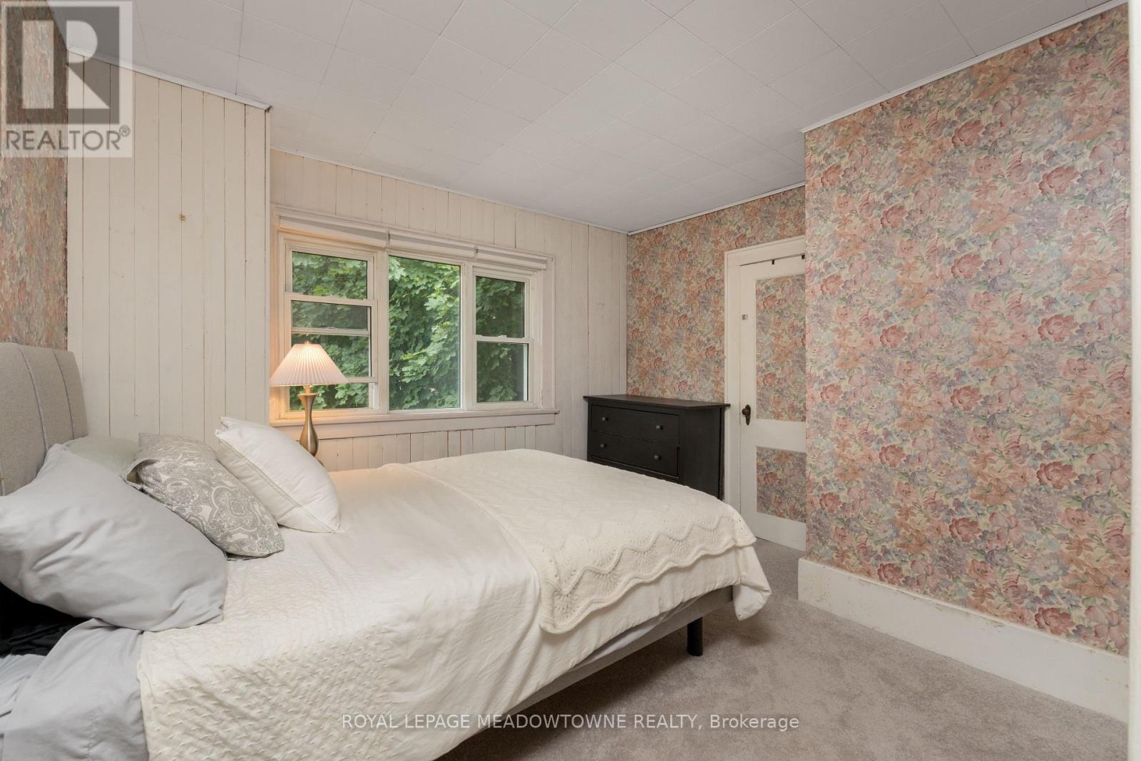 Photo 20 of 14 Academy Road, Halton Hills ON