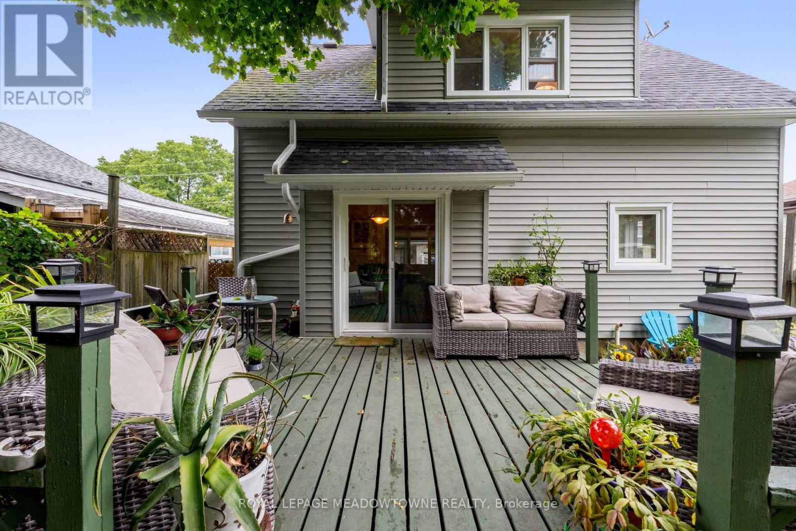 Photo 37 of 14 Academy Road, Halton Hills ON