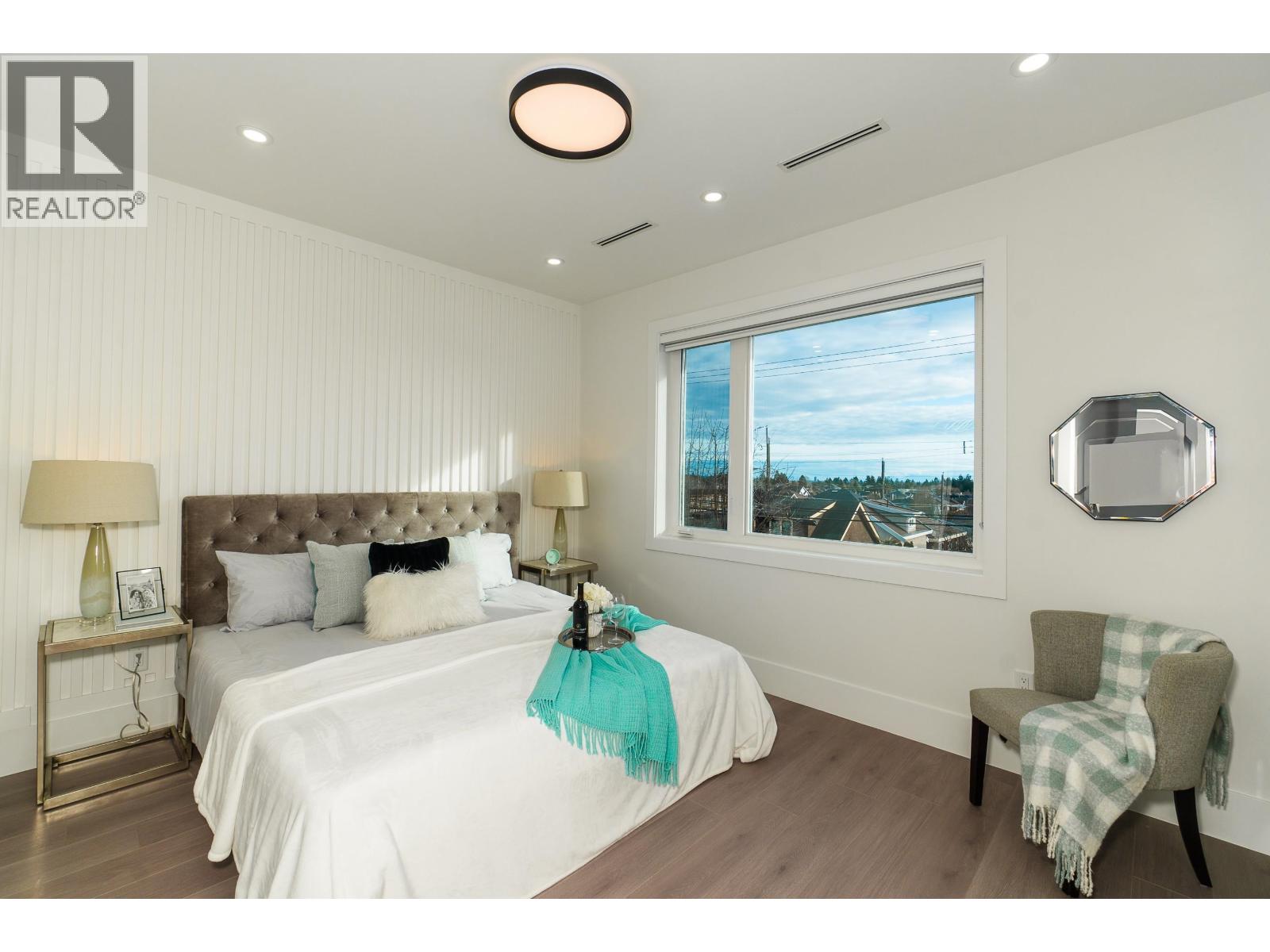 2792 E 49TH AVENUE, Vancouver