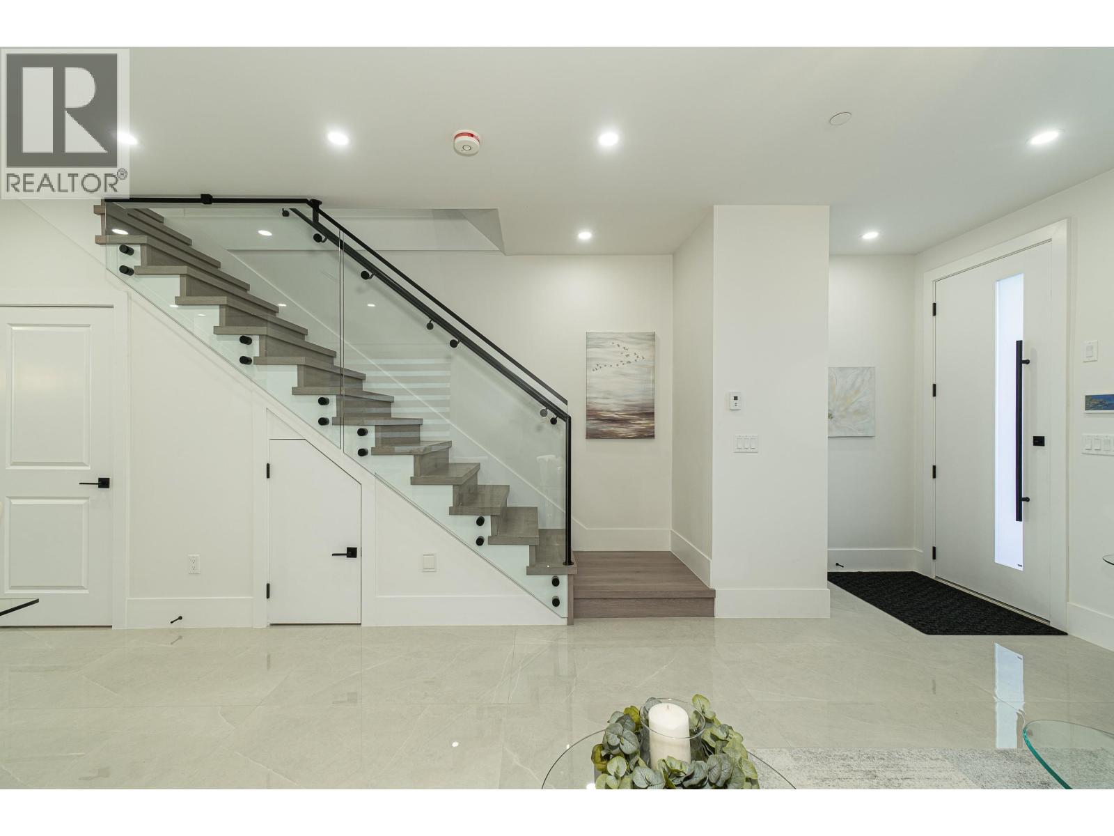 2792 E 49TH AVENUE, Vancouver