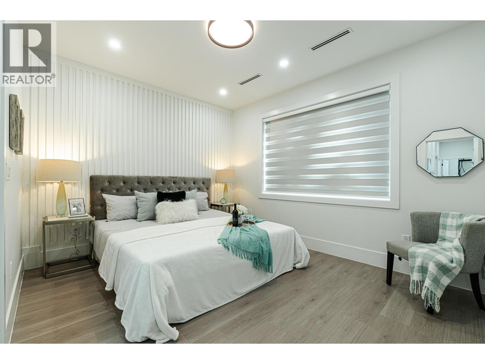2792 E 49TH AVENUE, Vancouver