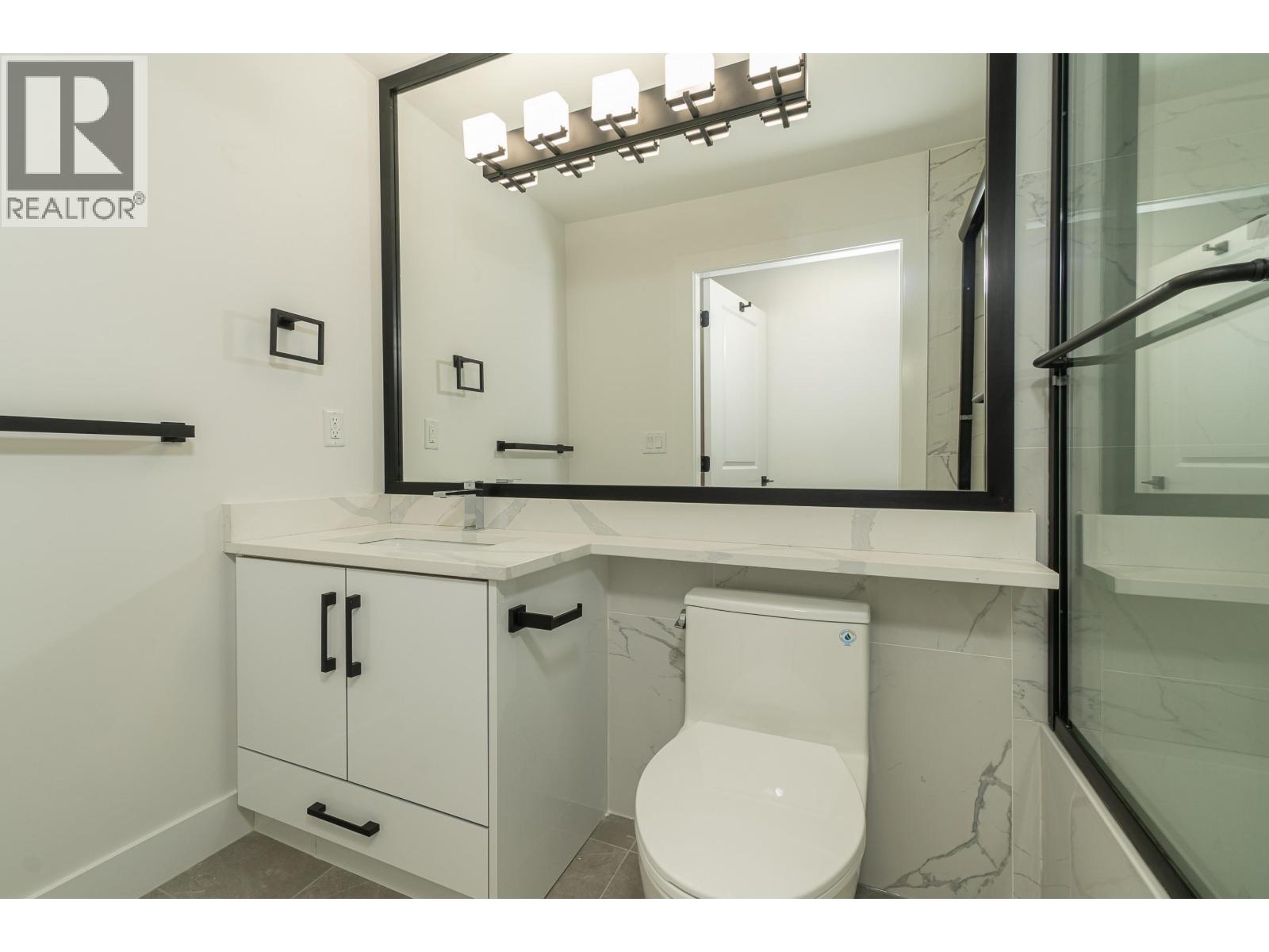 2792 E 49TH AVENUE, Vancouver
