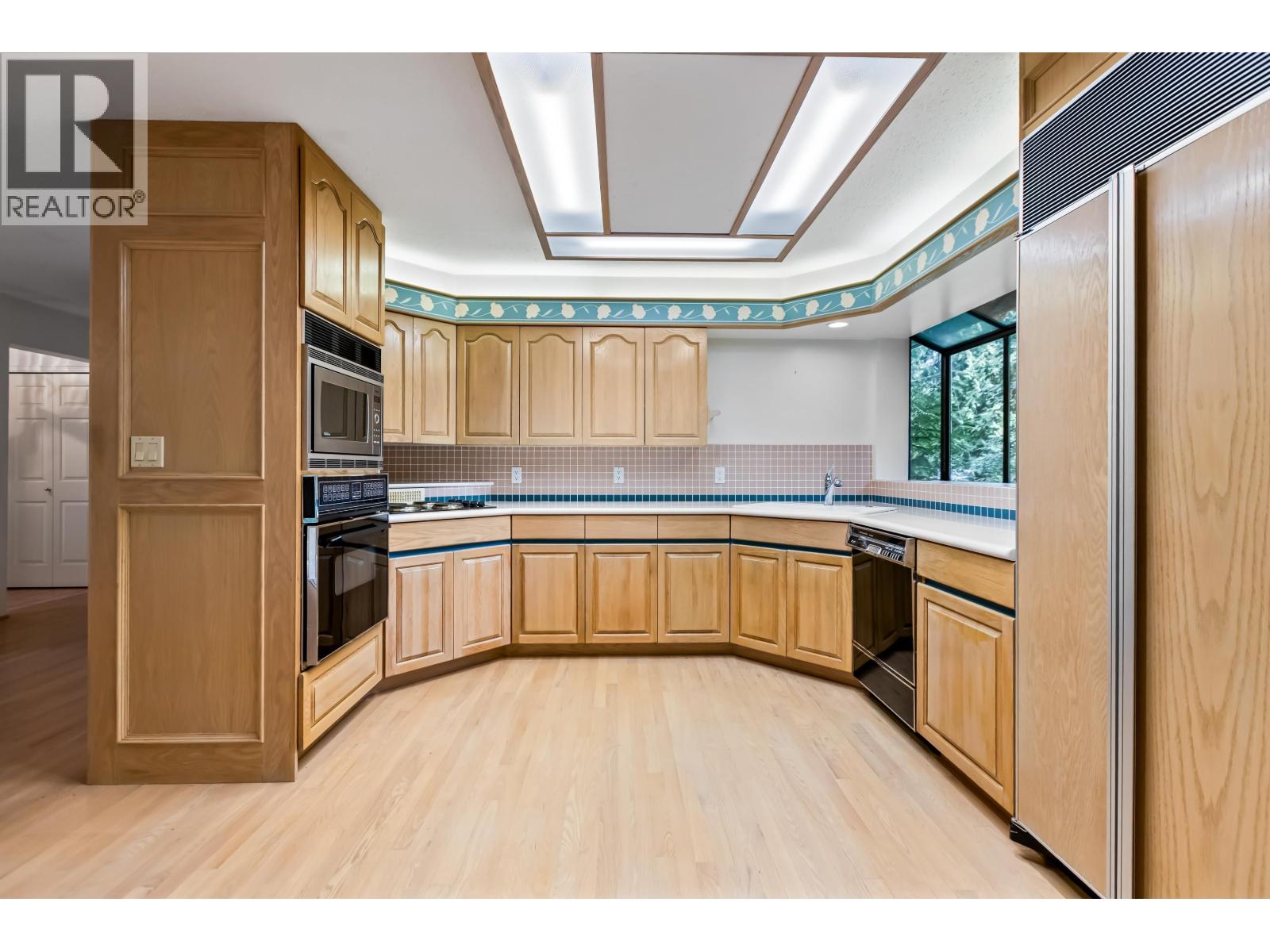 Photo 14 of 20804 Wicklund Avenue, Maple Ridge BC