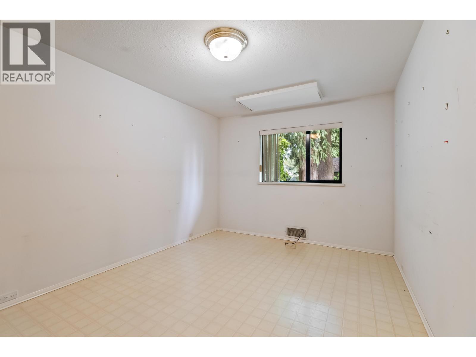 Photo 21 of 20804 Wicklund Avenue, Maple Ridge BC