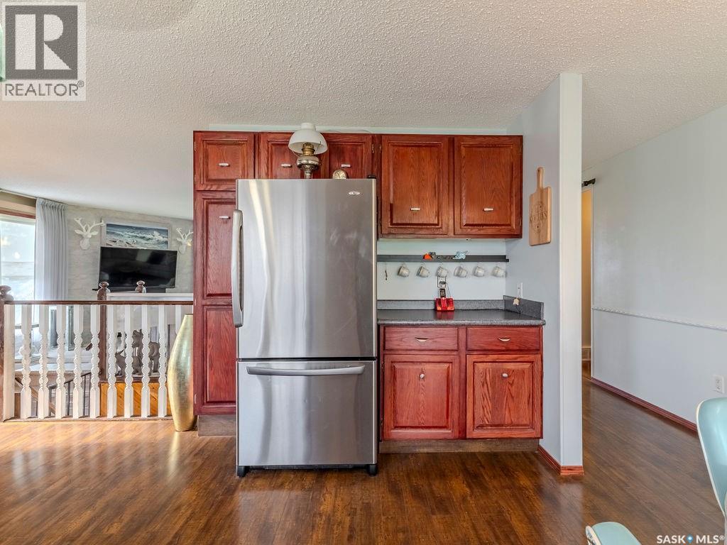 Photo 17 of 215 7th Street S, Wakaw SK