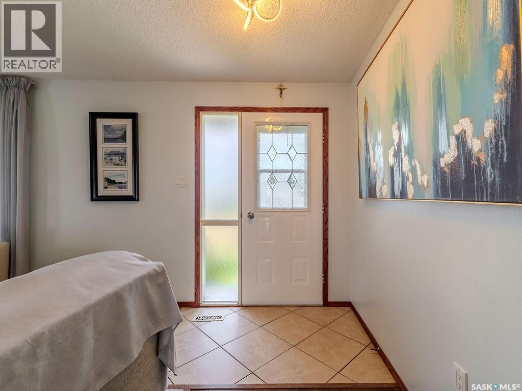 Photo 23 of 215 7th Street S, Wakaw SK