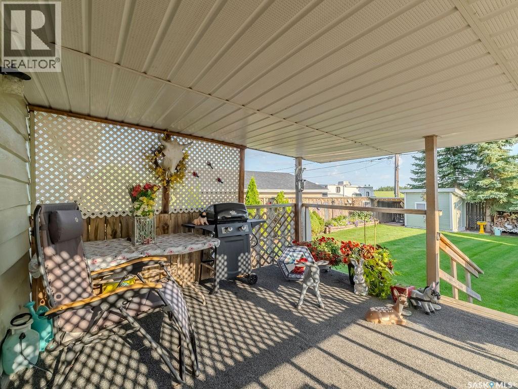 Photo 43 of 215 7th Street S, Wakaw SK