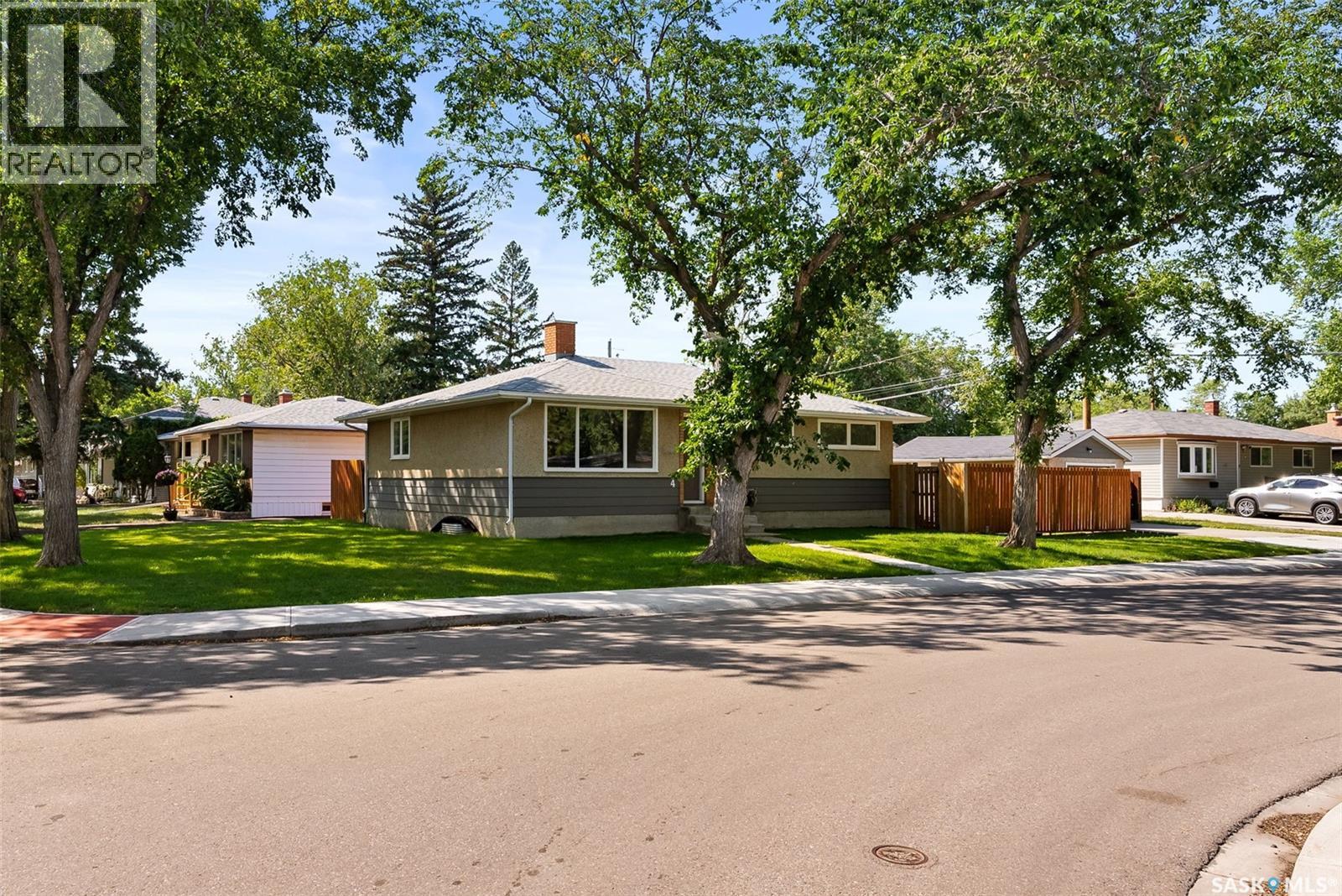 Photo 2 of 4 Burrows Street, Regina SK