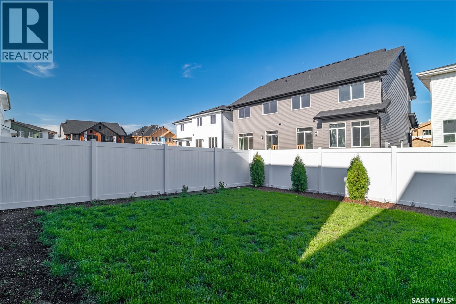 Photo 3 of 4657 Ferndale Crescent, Regina SK
