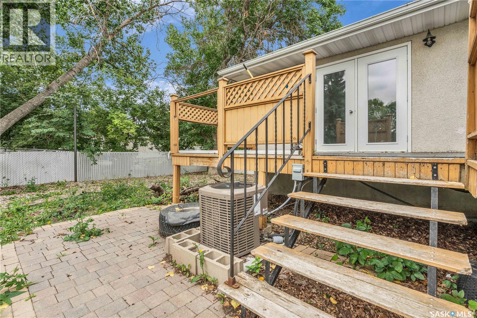 Photo 11 of 125 Fairview Road, Regina SK