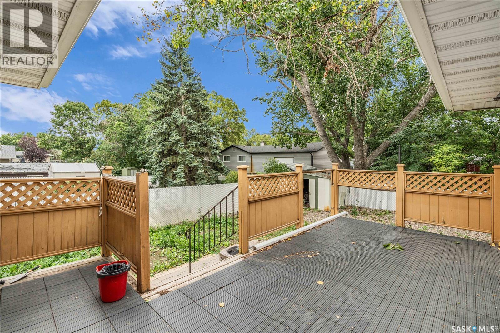 Photo 10 of 125 Fairview Road, Regina SK