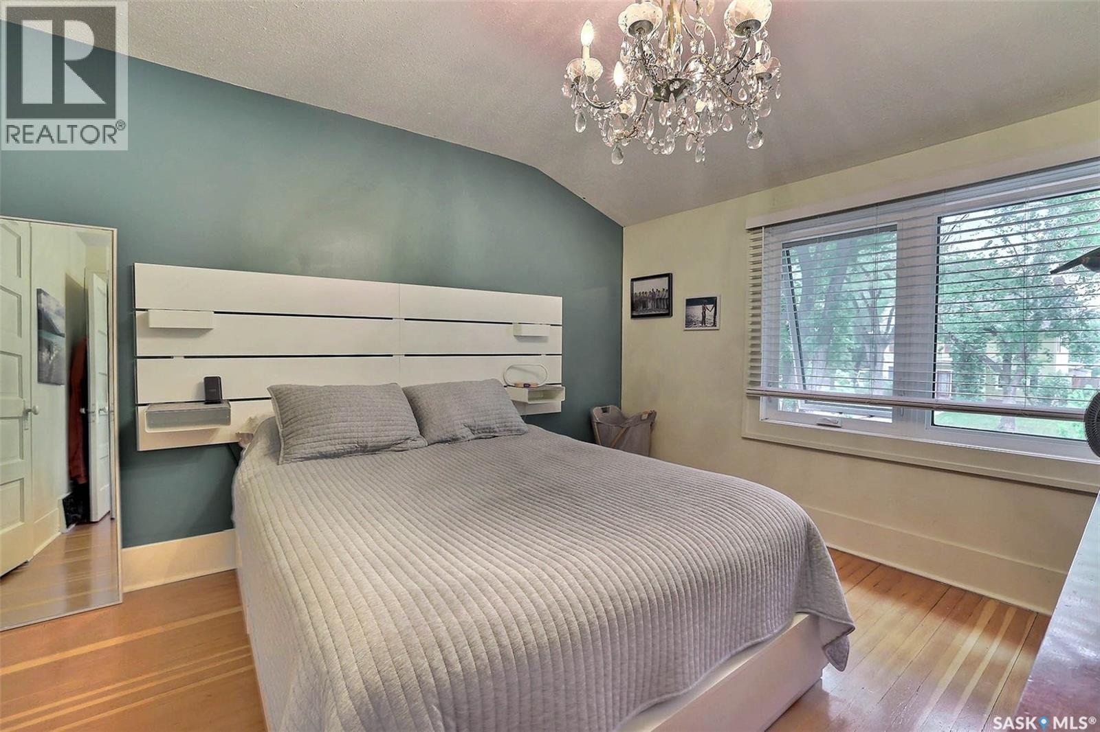 Photo 15 of 3408 Victoria Avenue, Regina SK