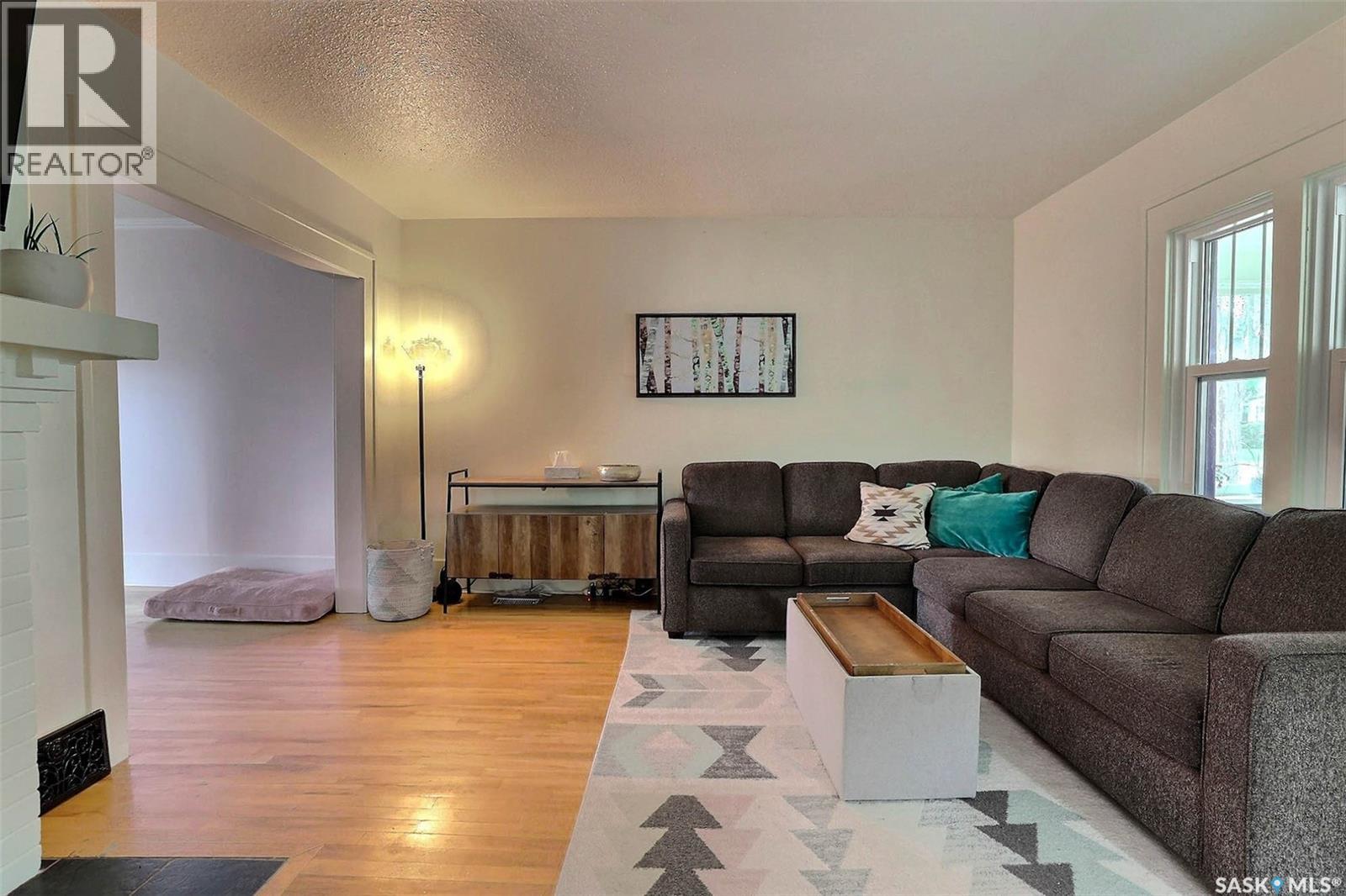Photo 13 of 3408 Victoria Avenue, Regina SK