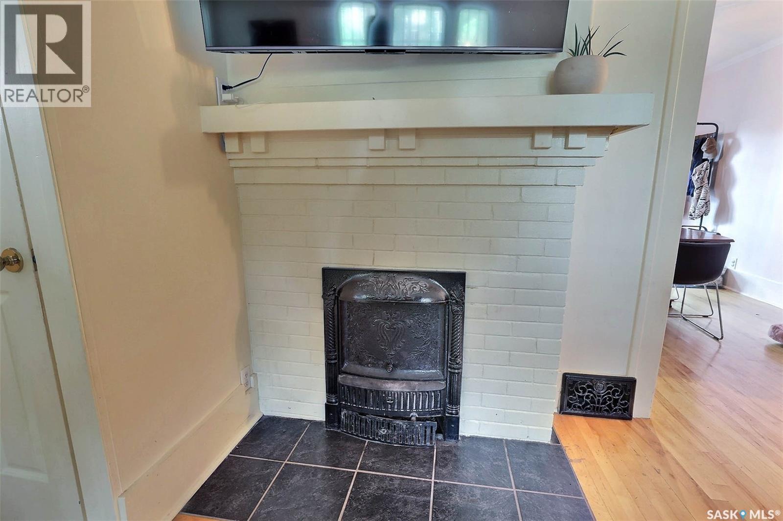 Photo 14 of 3408 Victoria Avenue, Regina SK
