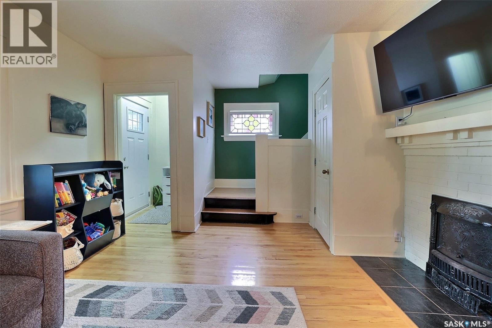 Photo 35 of 3408 Victoria Avenue, Regina SK