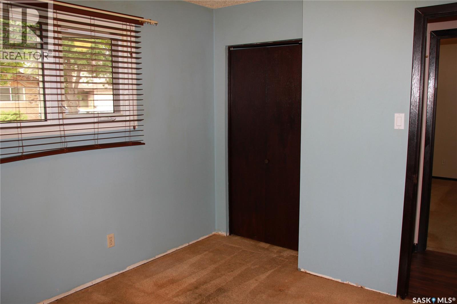 Photo 22 of 915 Rowell Crescent N, Regina SK