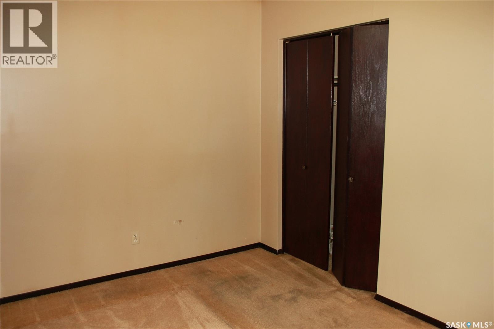 Photo 37 of 915 Rowell Crescent N, Regina SK