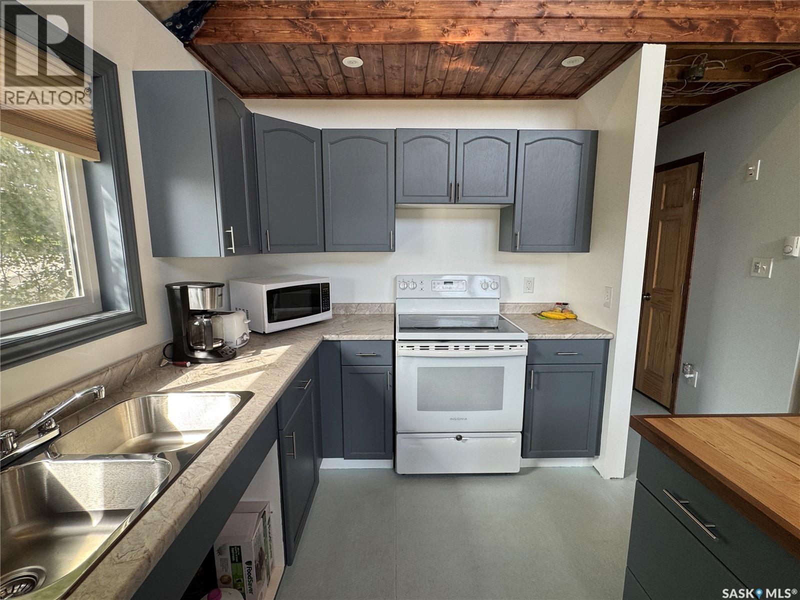 120 Nemeiben ROAD - Photo 4 of 30, Northern Admin District, Saskatchewan