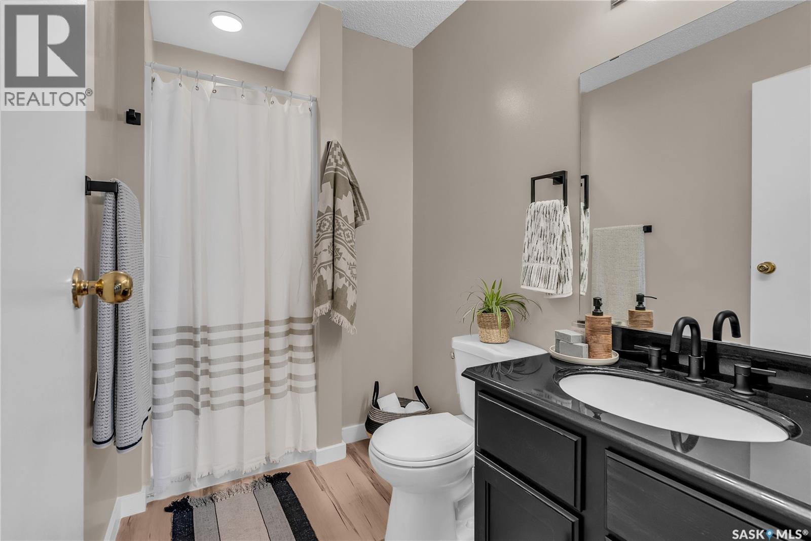 Photo 44 of 502 Brightsand Crescent, Saskatoon SK