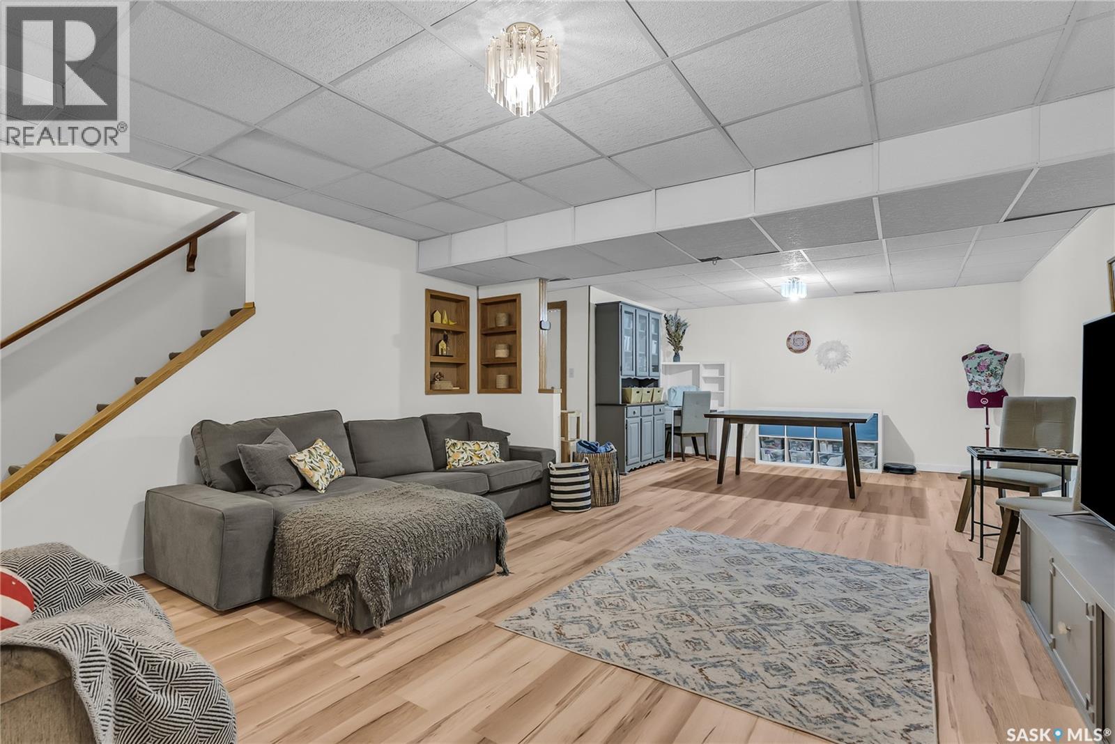 Photo 23 of 502 Brightsand Crescent, Saskatoon SK