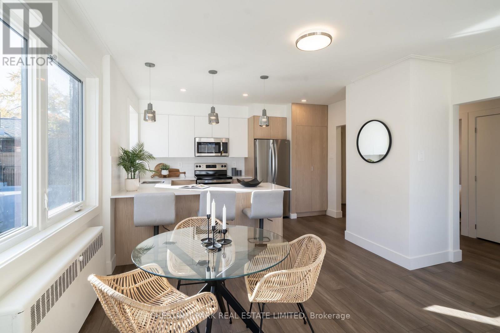 Photo 16 of 2 1492 Avenue Road, Toronto ON