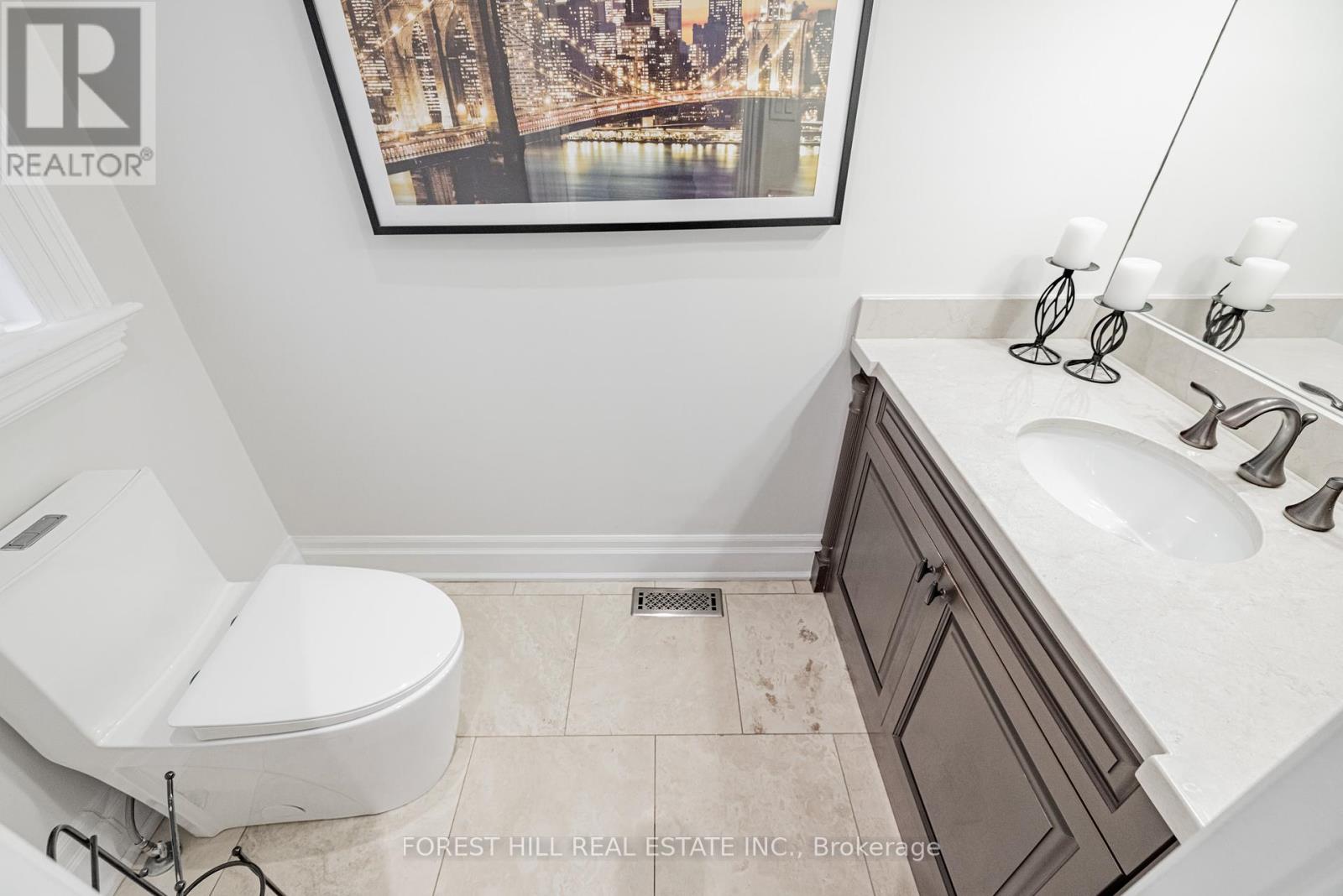 Photo 10 of 47 Terrace Avenue, Toronto ON