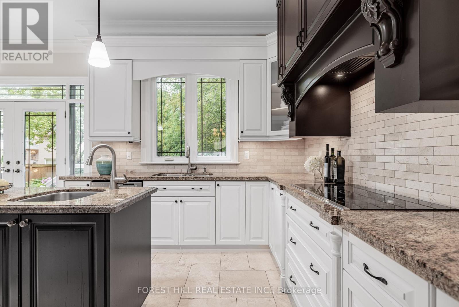 Photo 18 of 47 Terrace Avenue, Toronto ON