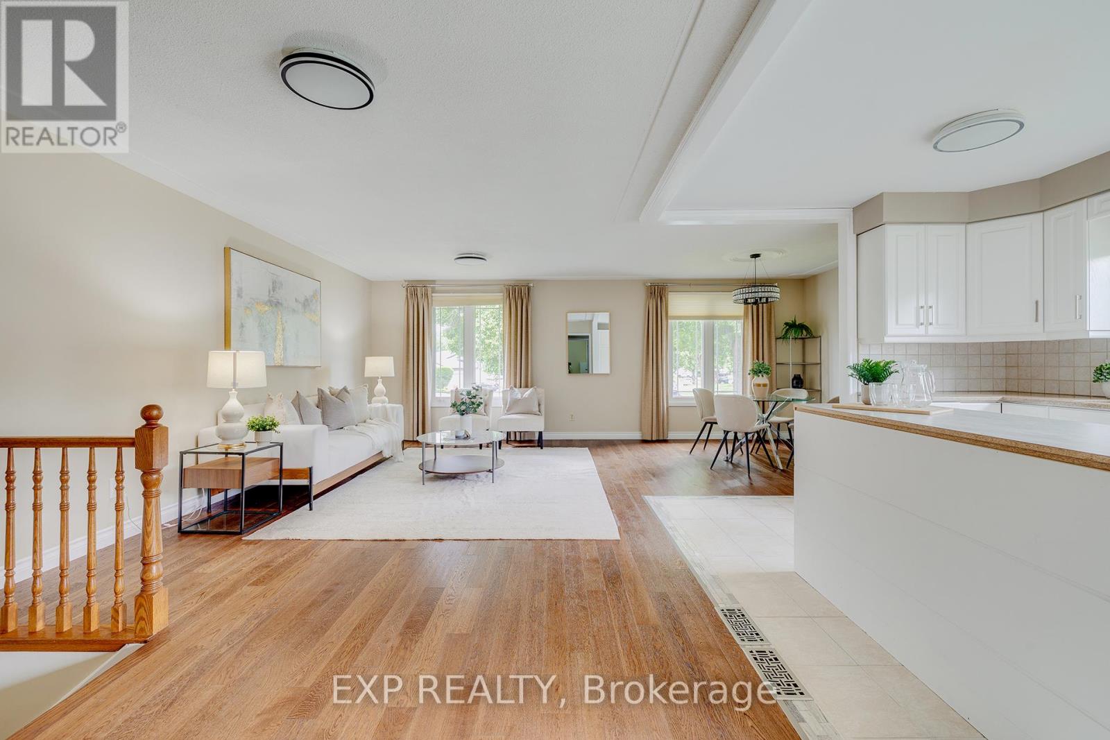 Photo 8 of 15 Laguna Crescent, St Catharines ON