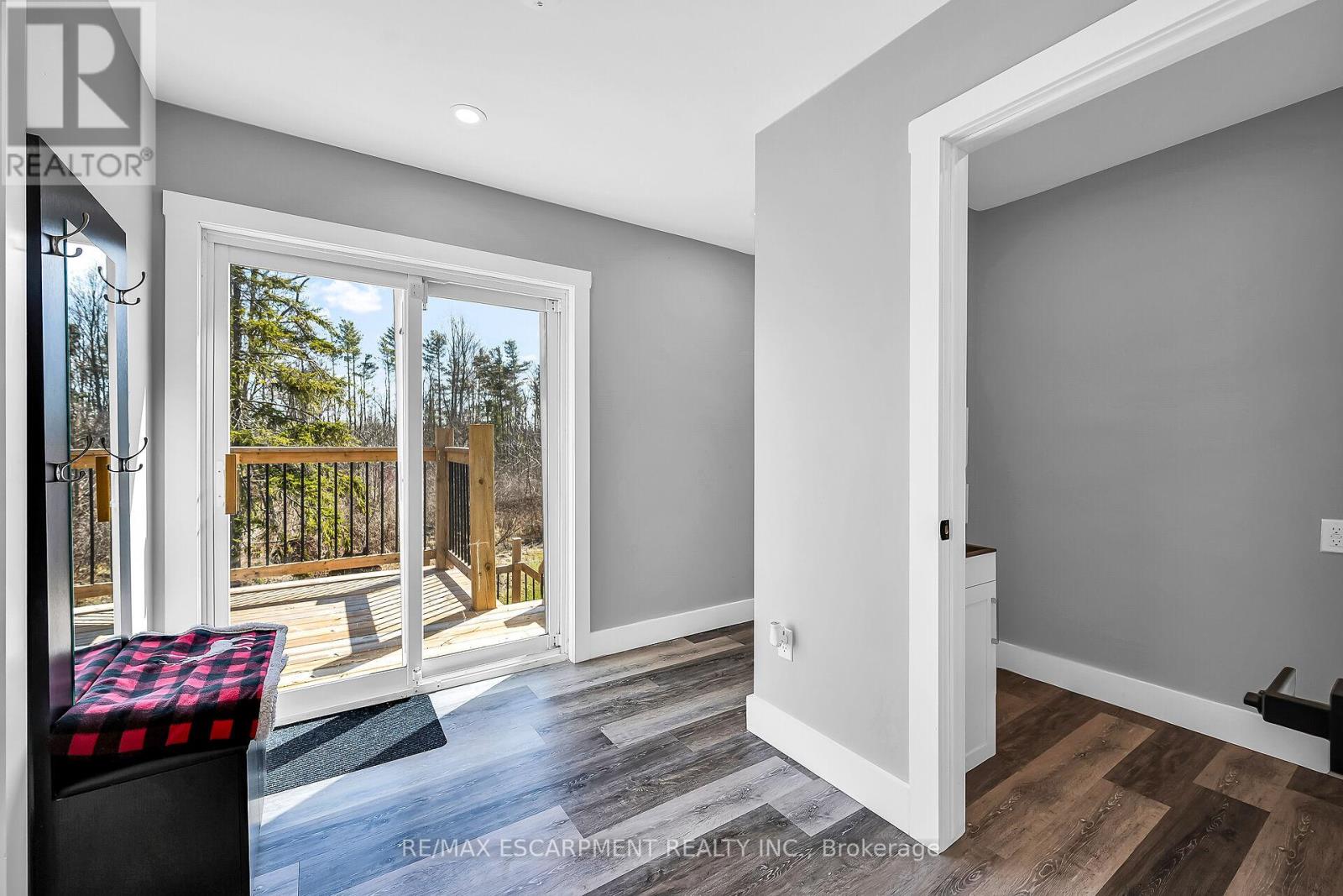 Photo 46 of 22 Siddall Road, Haldimand ON