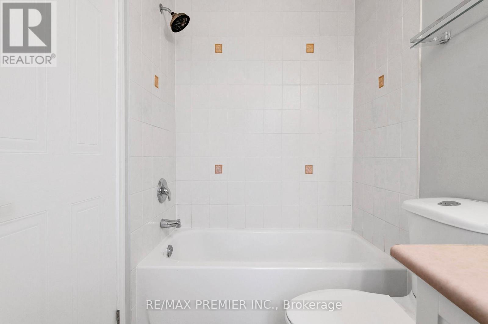 Photo 19 of 215 Garth Massey Drive, Cambridge ON