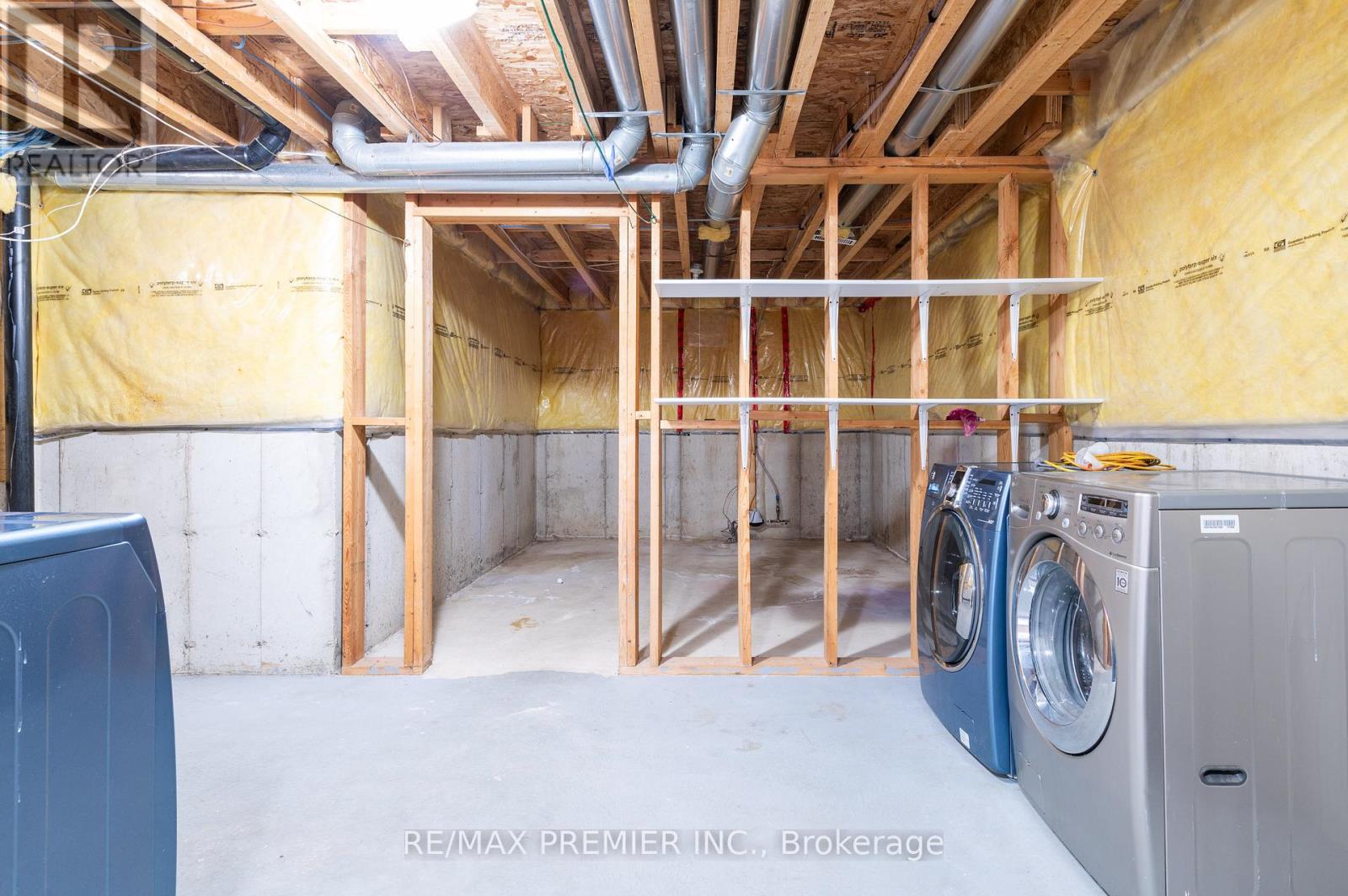 Photo 31 of 215 Garth Massey Drive, Cambridge ON
