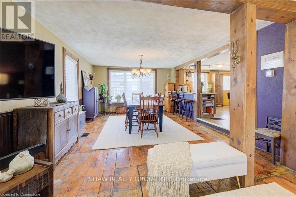 Photo 14 of 1276 Swan Street, North Dumfries ON