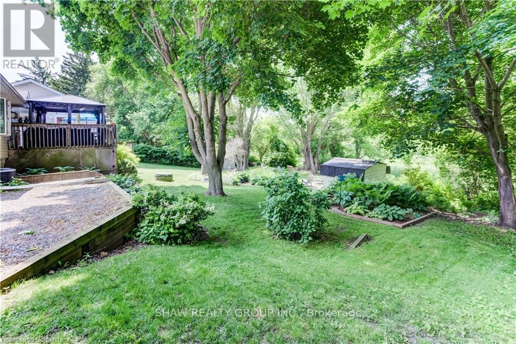 Photo 44 of 1276 Swan Street, North Dumfries ON