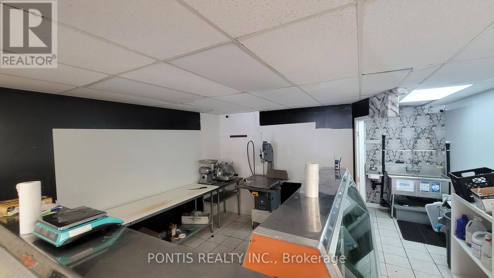 Photo 7 of B 210 Samuelson Street, Cambridge ON