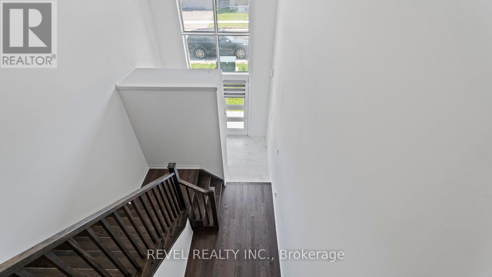 Photo 14 of Upper 55 Hitchman Street, Brant ON