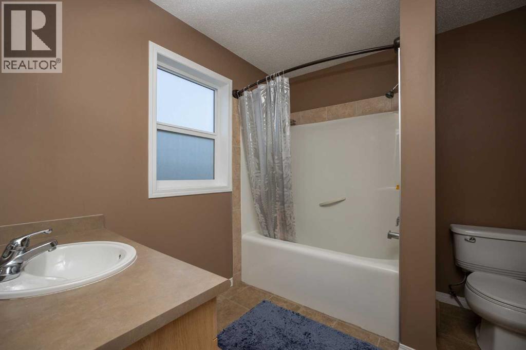 313 Millennium Drive, Fort McMurray