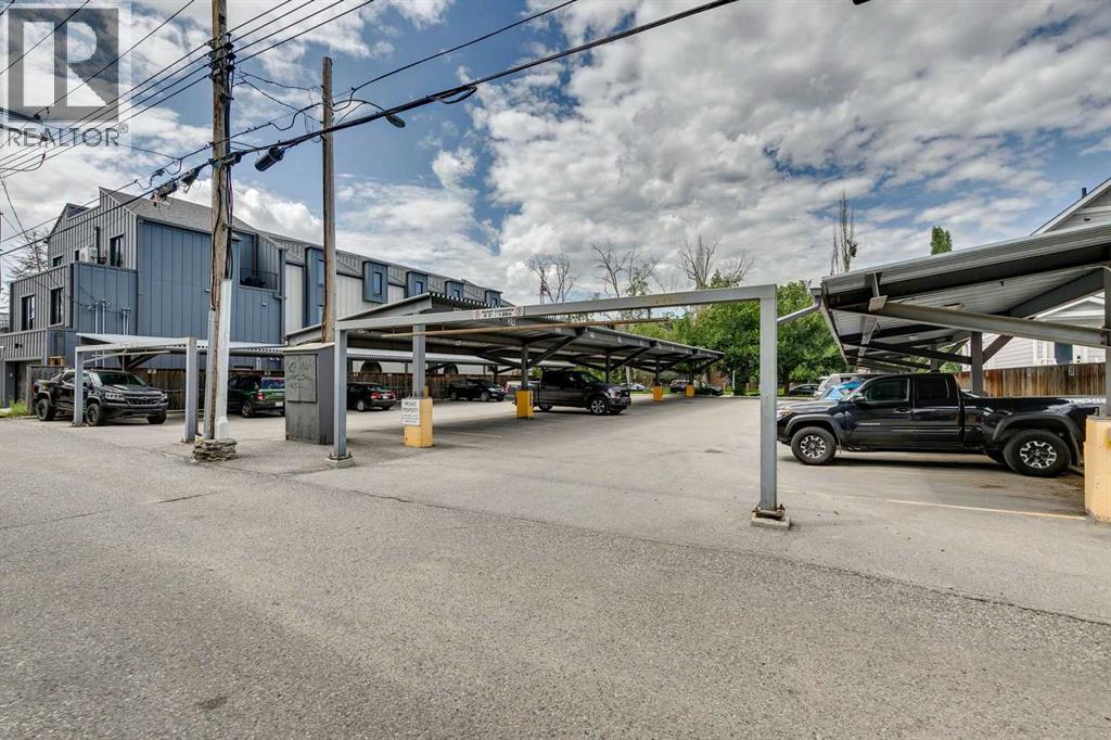 Single Family House for Sale in   Memorial Drive NW Sunnyside Calgary 