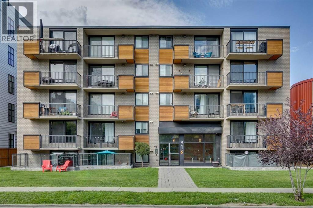 Single Family House for Sale in   Memorial Drive NW Sunnyside Calgary 