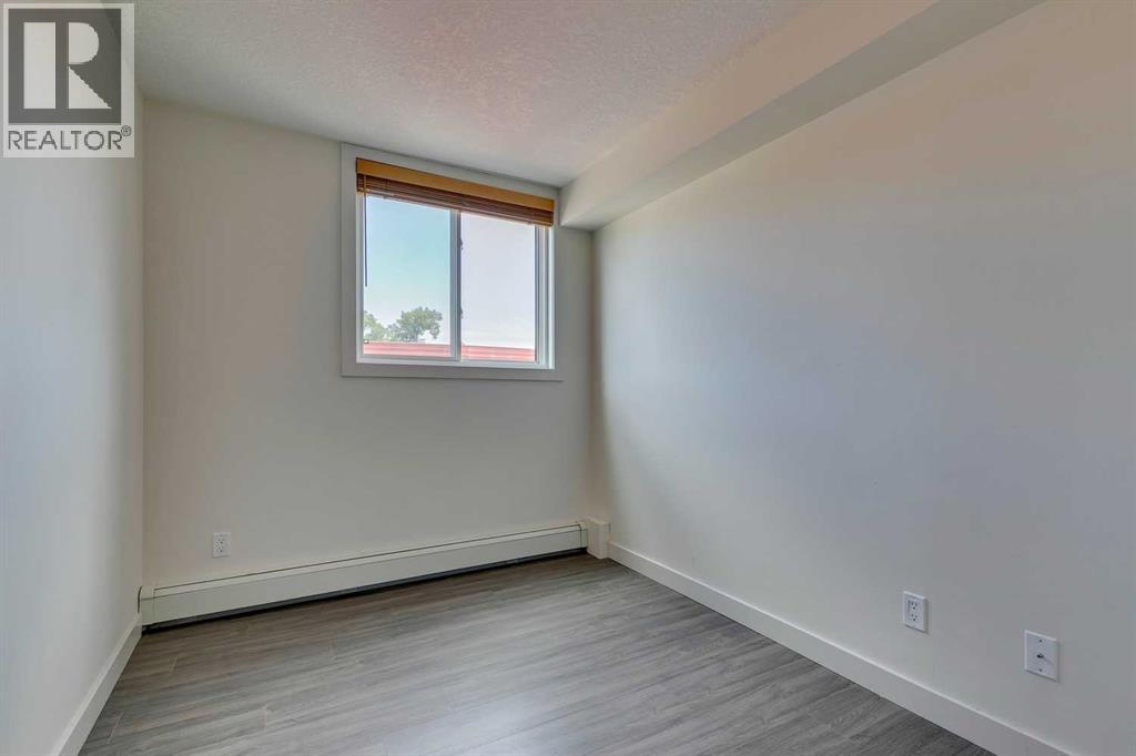 Single Family House for Sale in   Memorial Drive NW Sunnyside Calgary 