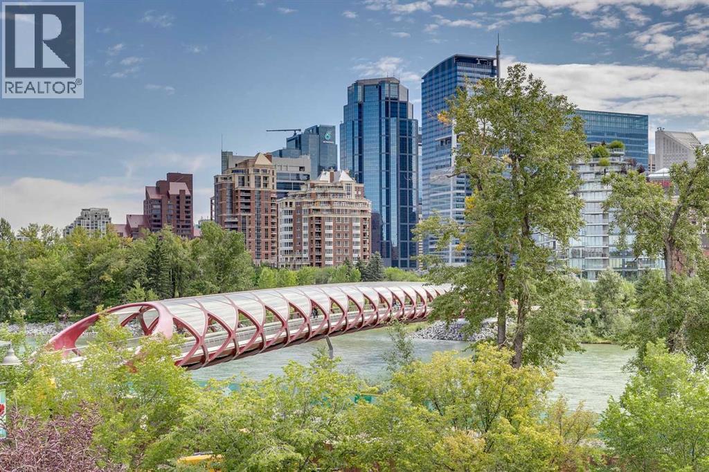 Single Family House for Sale in   Memorial Drive NW Sunnyside Calgary 