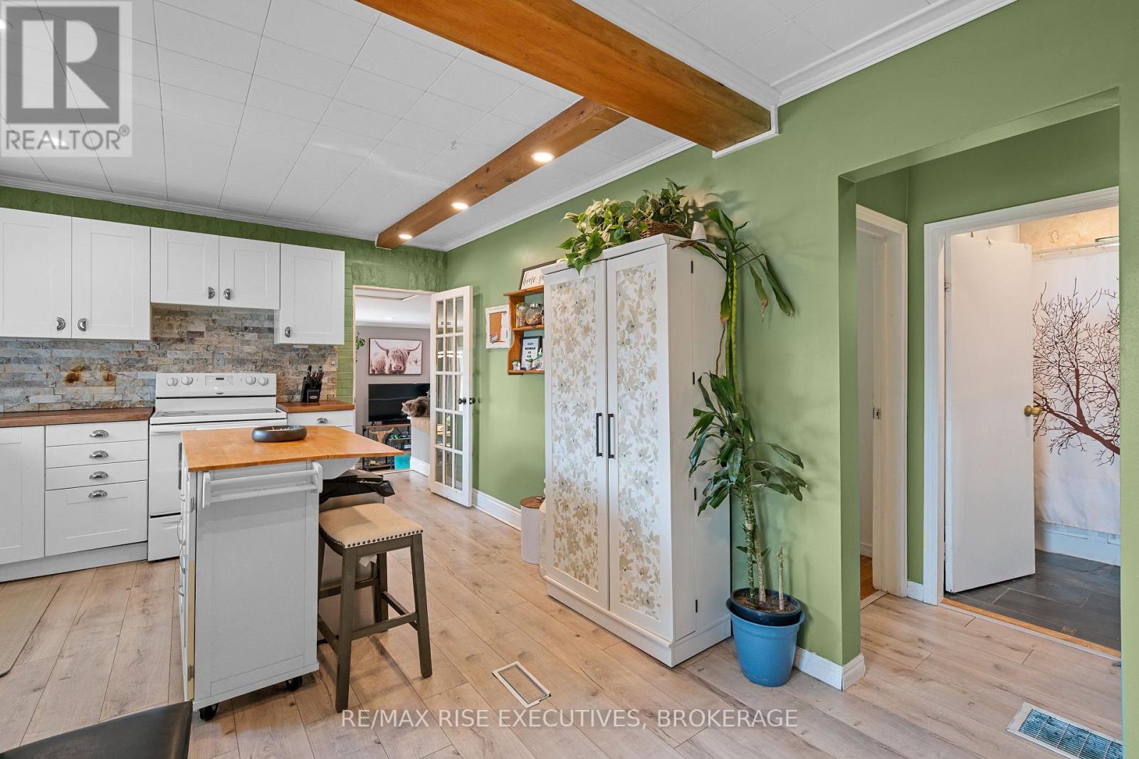 Photo 3 of 1224 Westbrook Road, Kingston ON