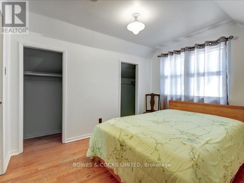 Photo 13 of 722 Gillespie Avenue, Peterborough ON