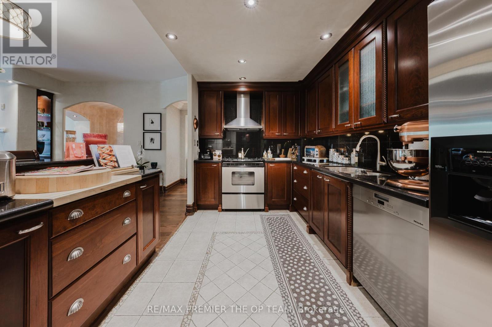 Photo 36 of 321 121 Woodbridge Avenue, Vaughan ON