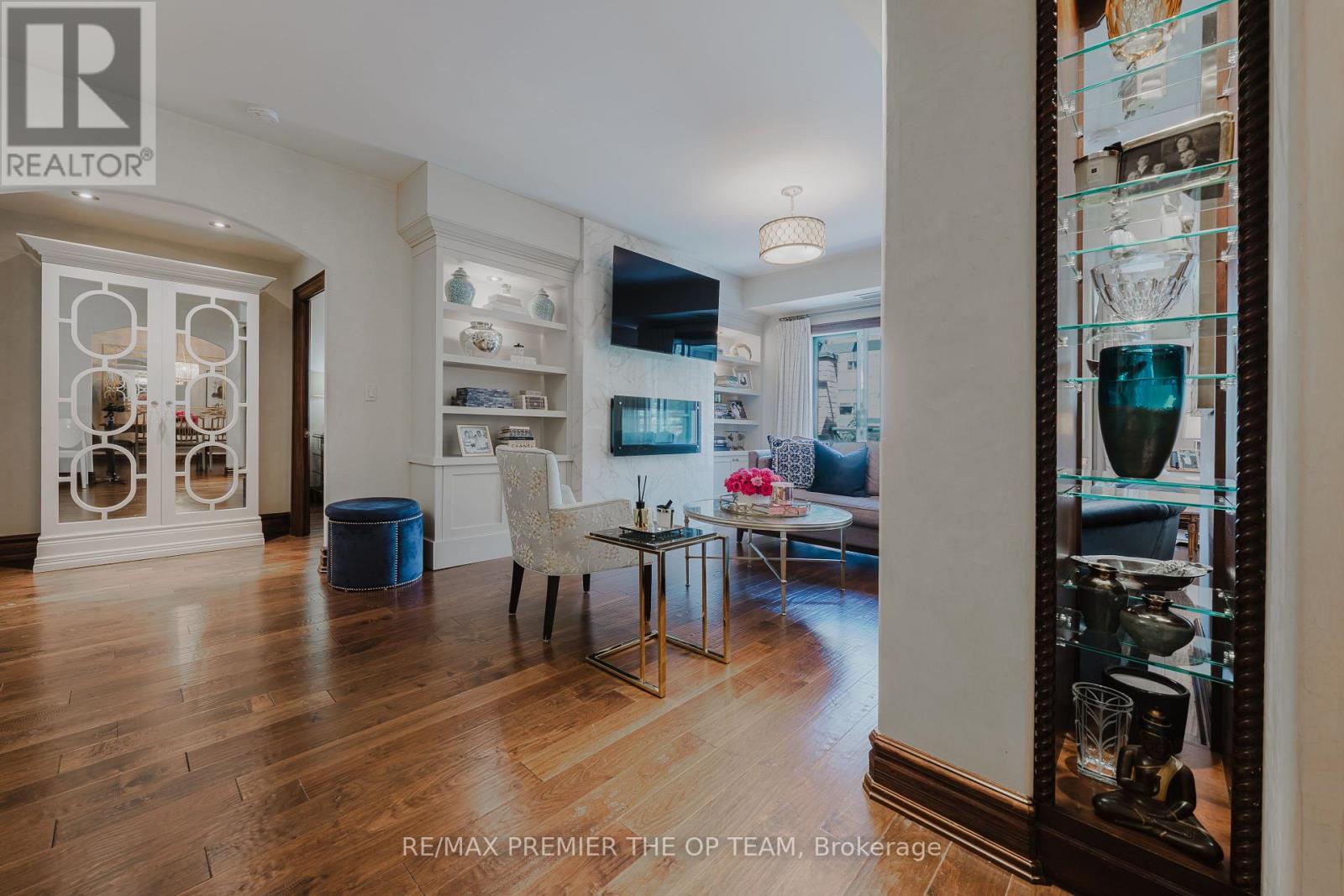 Photo 12 of 321 121 Woodbridge Avenue, Vaughan ON