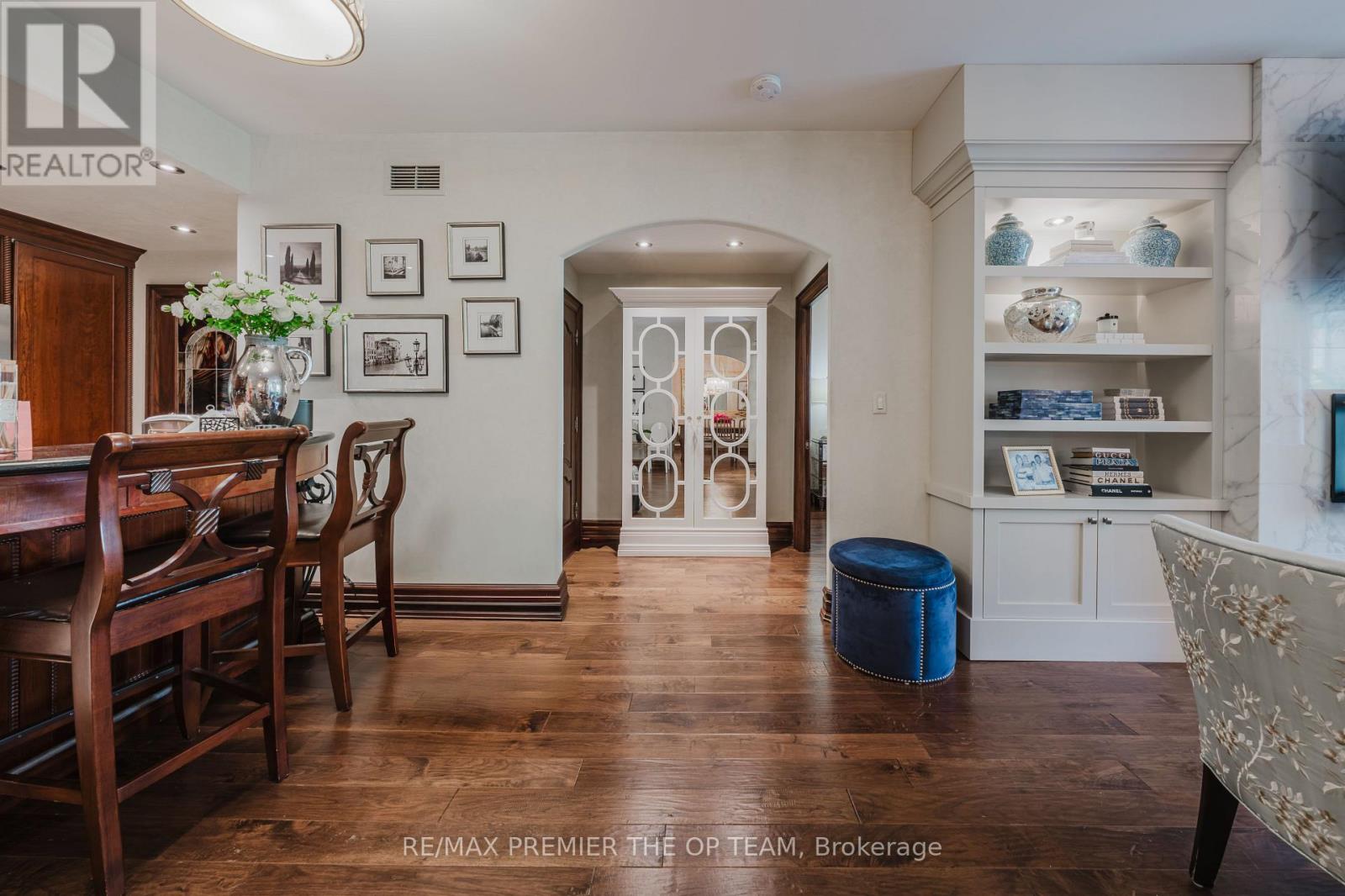 Photo 32 of 321 121 Woodbridge Avenue, Vaughan ON